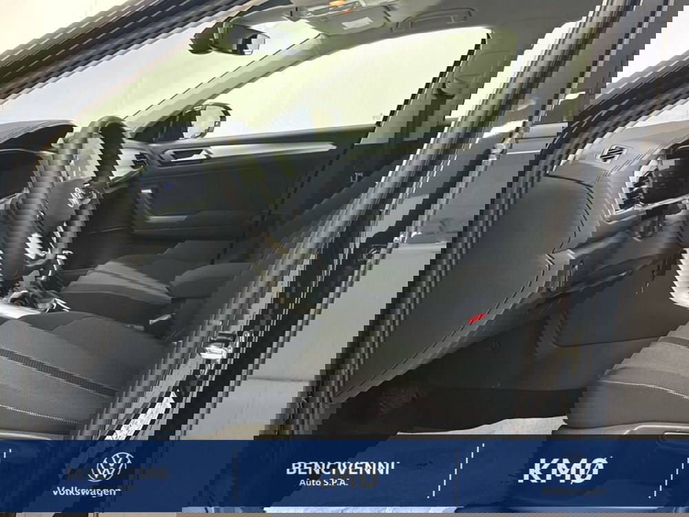 Volkswagen T-Roc nuova a Catanzaro (13)