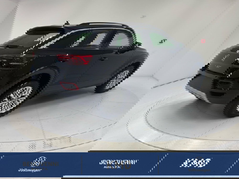 Volkswagen T-Roc nuova a Catanzaro (6)