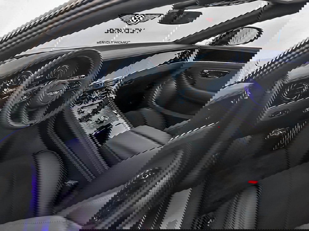 Bentley Continental GT nuova a Milano (10)