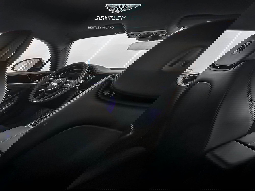 Bentley Continental GT nuova a Milano (12)