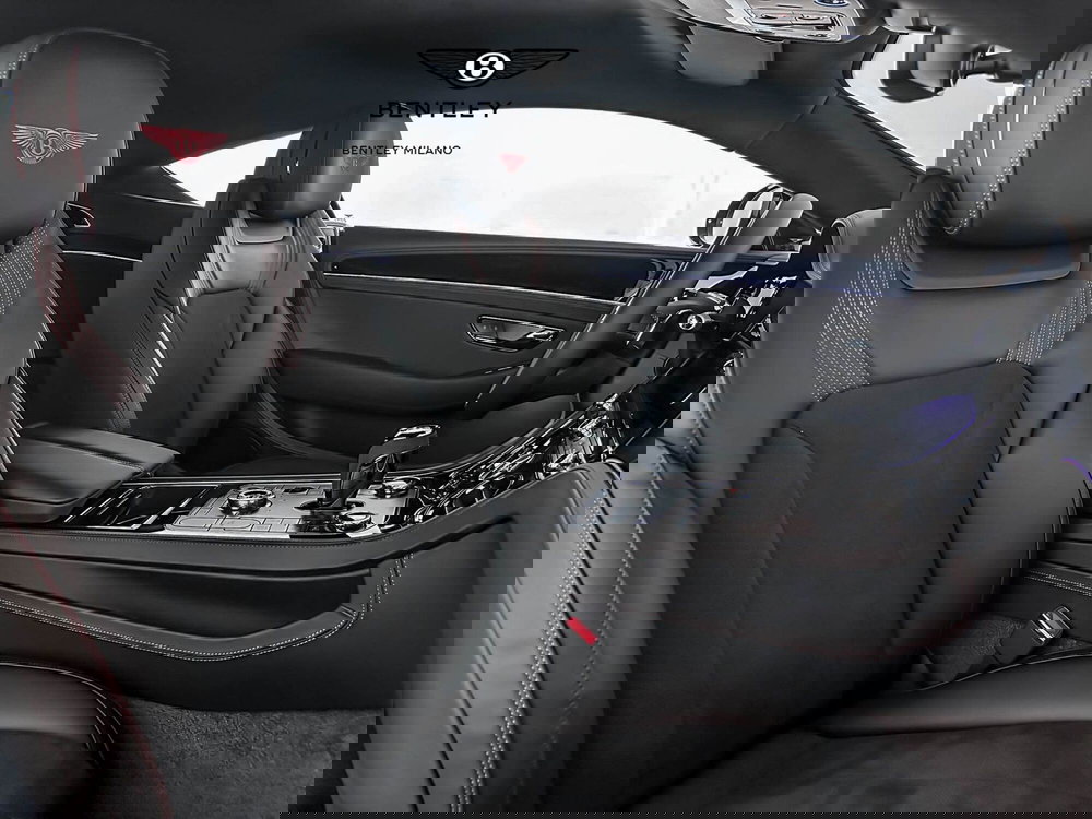 Bentley Continental GT nuova a Milano (15)