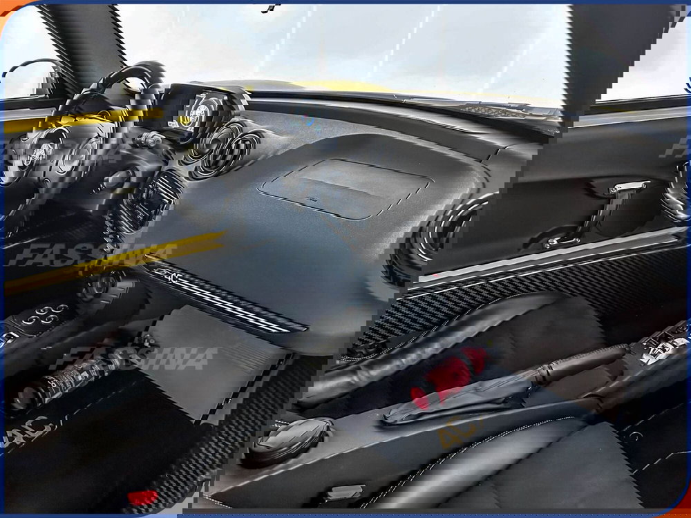 Alfa Romeo 4C Spider usata a Milano (11)