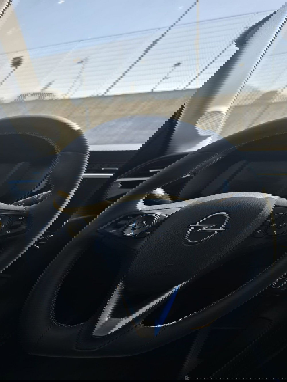 Opel Corsa usata a Massa-Carrara (17)