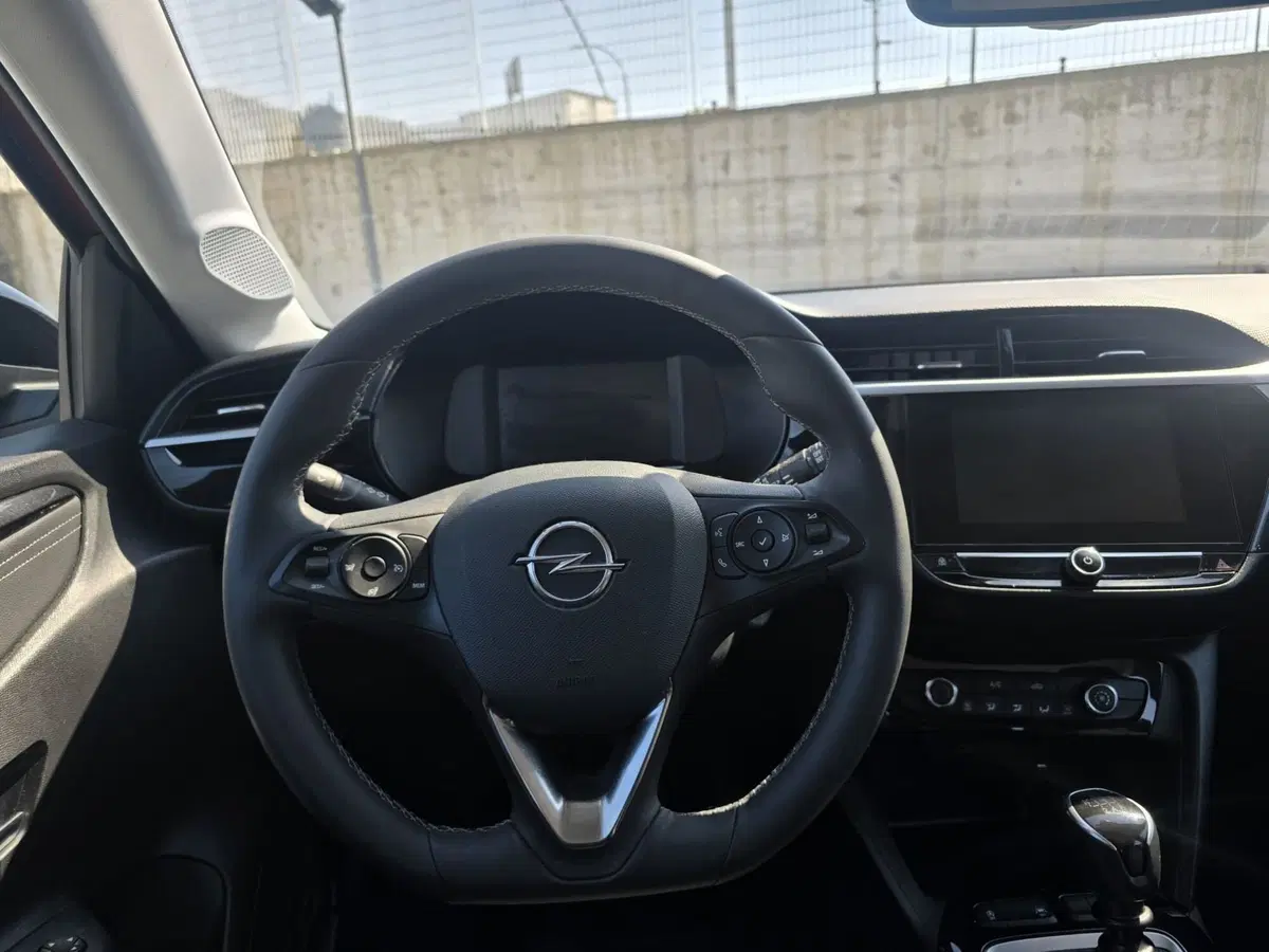 Opel Corsa usata a Massa-Carrara (19)