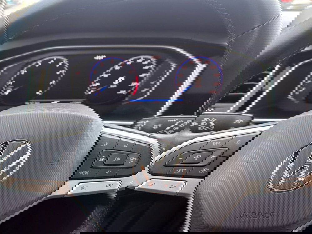 Volkswagen Taigo usata a Terni (17)