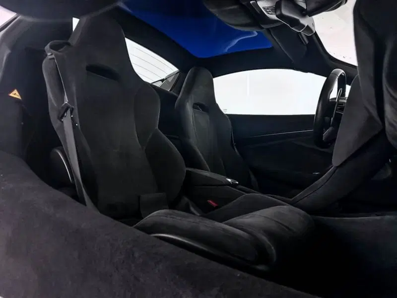 McLaren 720S Cabrio usata a Milano (15)