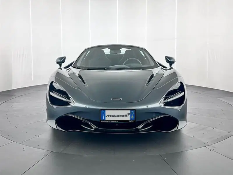 McLaren 720S Cabrio usata a Milano (2)