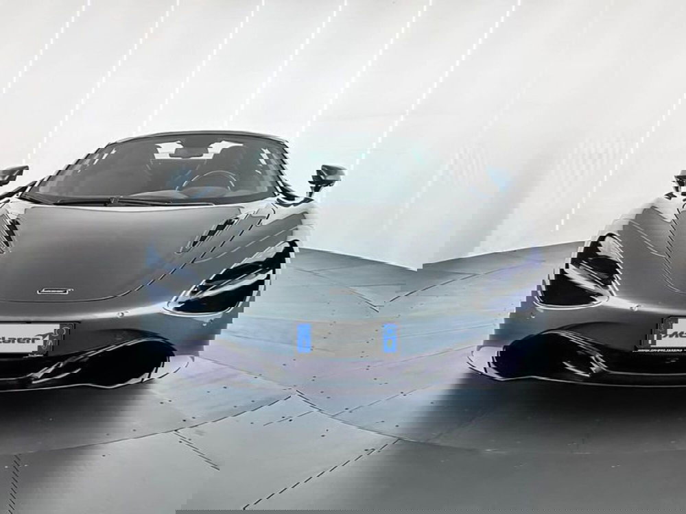 McLaren 720S Cabrio usata a Milano (2)