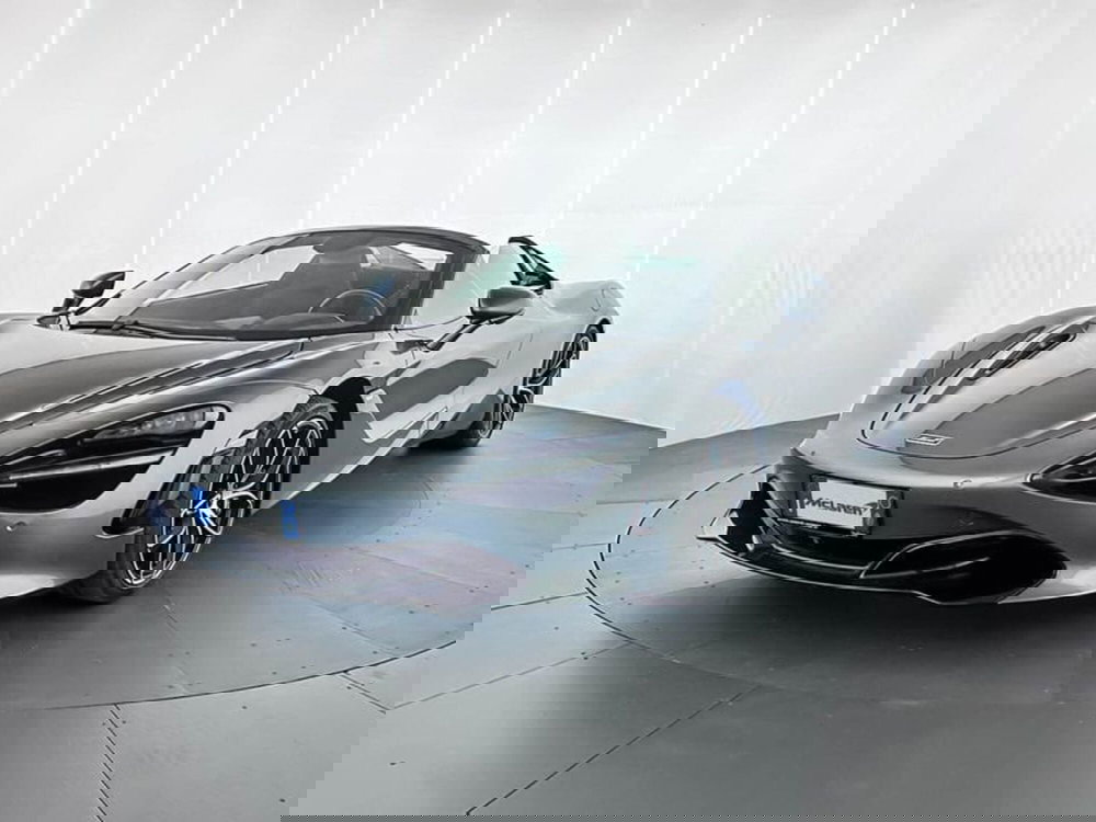 McLaren 720S Cabrio usata a Milano (3)