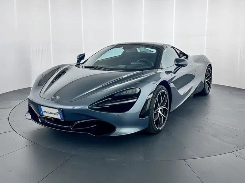 McLaren 720S Cabrio usata a Milano (4)