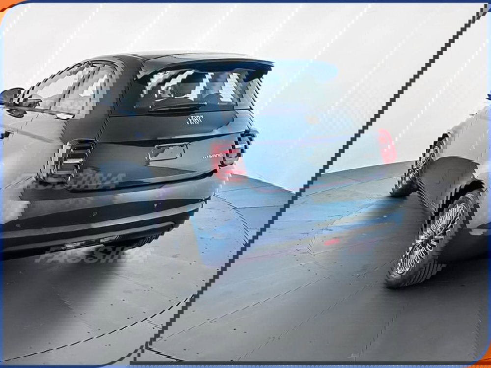 Fiat 500 nuova a Milano (4)