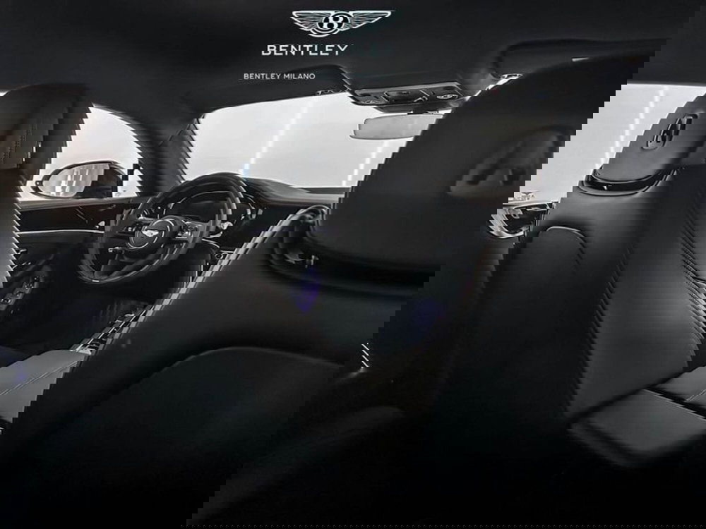 Bentley Continental GT nuova a Milano (12)