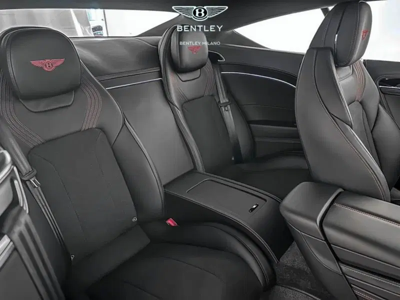 Bentley Continental GT nuova a Milano (13)