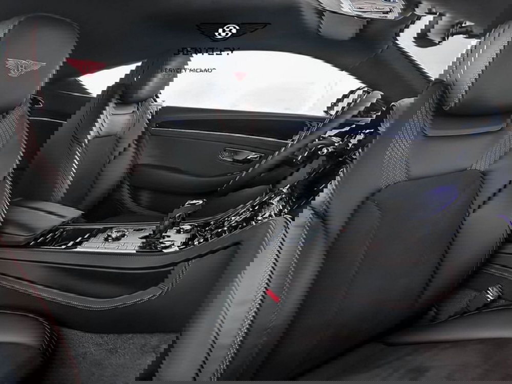 Bentley Continental GT nuova a Milano (15)