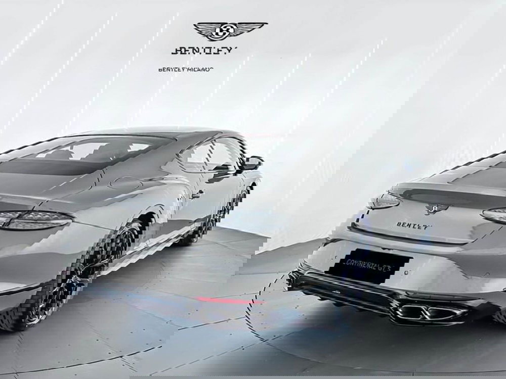 Bentley Continental GT nuova a Milano (7)