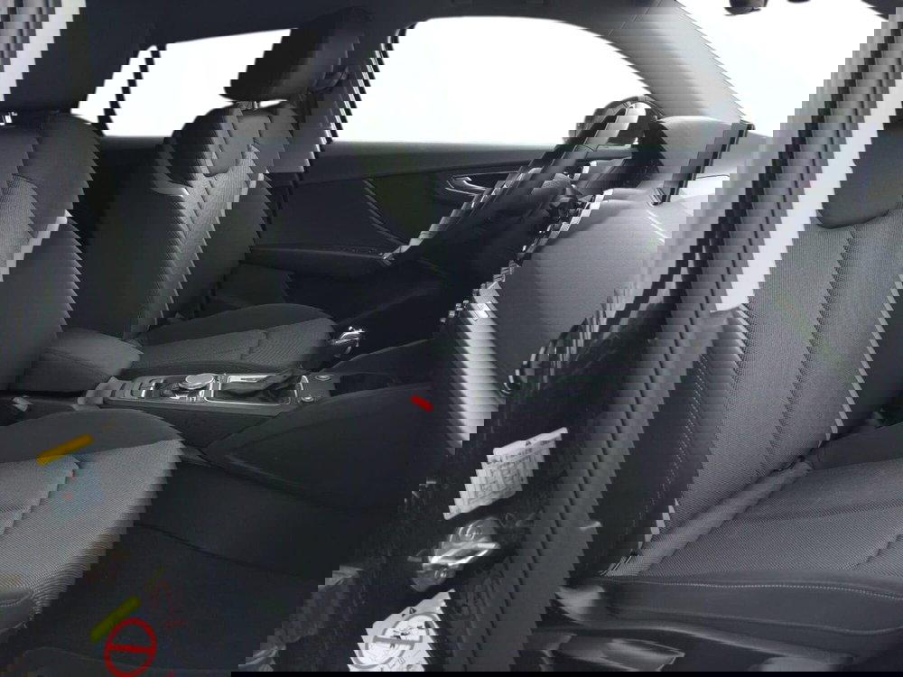 Audi Q2 usata a Bari (11)