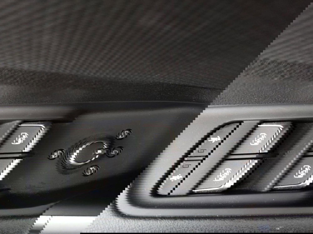 Audi Q2 usata a Bari (19)