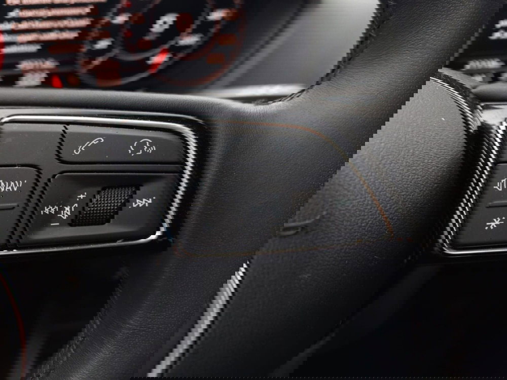 Audi Q2 usata a Bari (7)