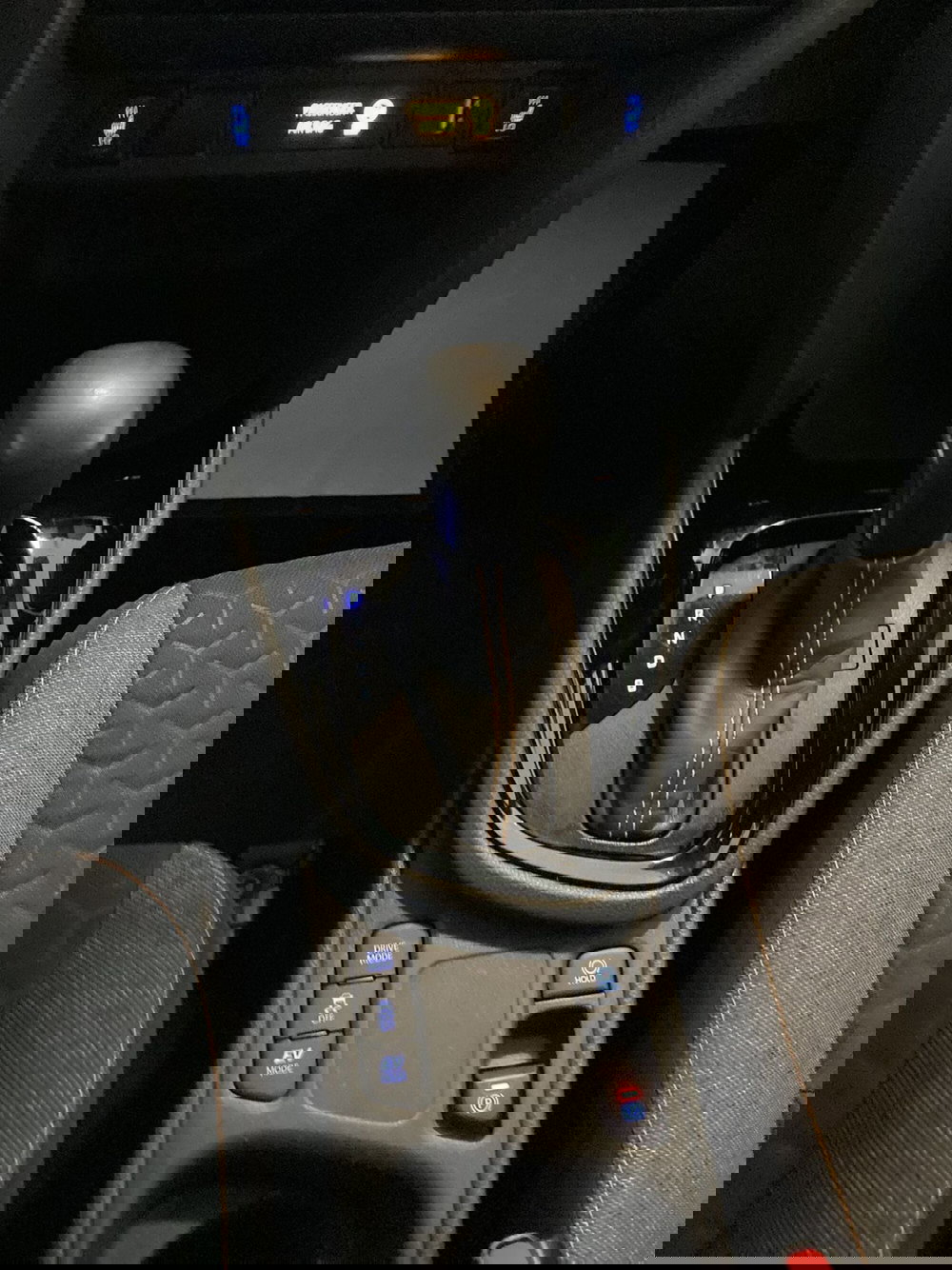 Toyota Yaris Cross usata a Barletta-Andria-Trani (14)