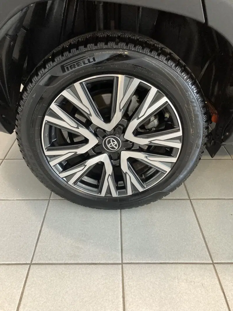 Toyota Yaris Cross usata a Barletta-Andria-Trani (18)