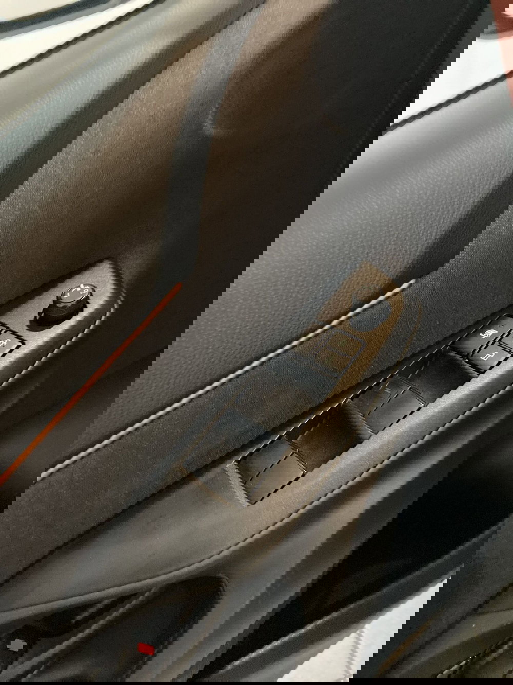 Toyota Yaris Cross usata a Barletta-Andria-Trani (9)