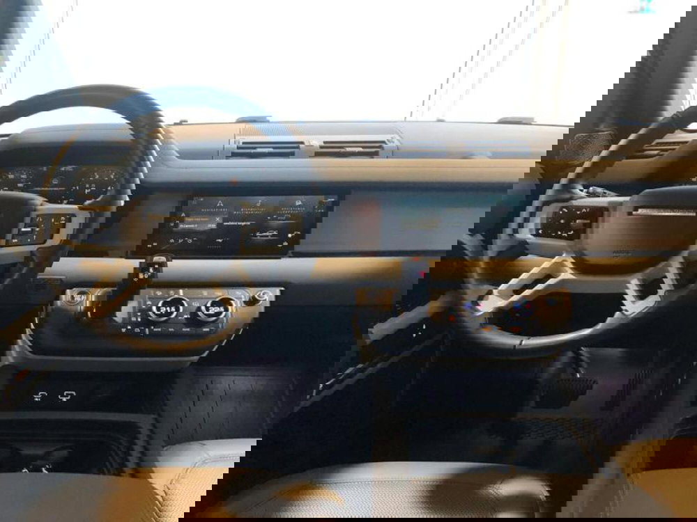 Land Rover Defender usata a Venezia (5)