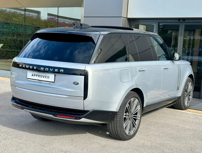 Land Rover Range Rover usata a Bari (2)