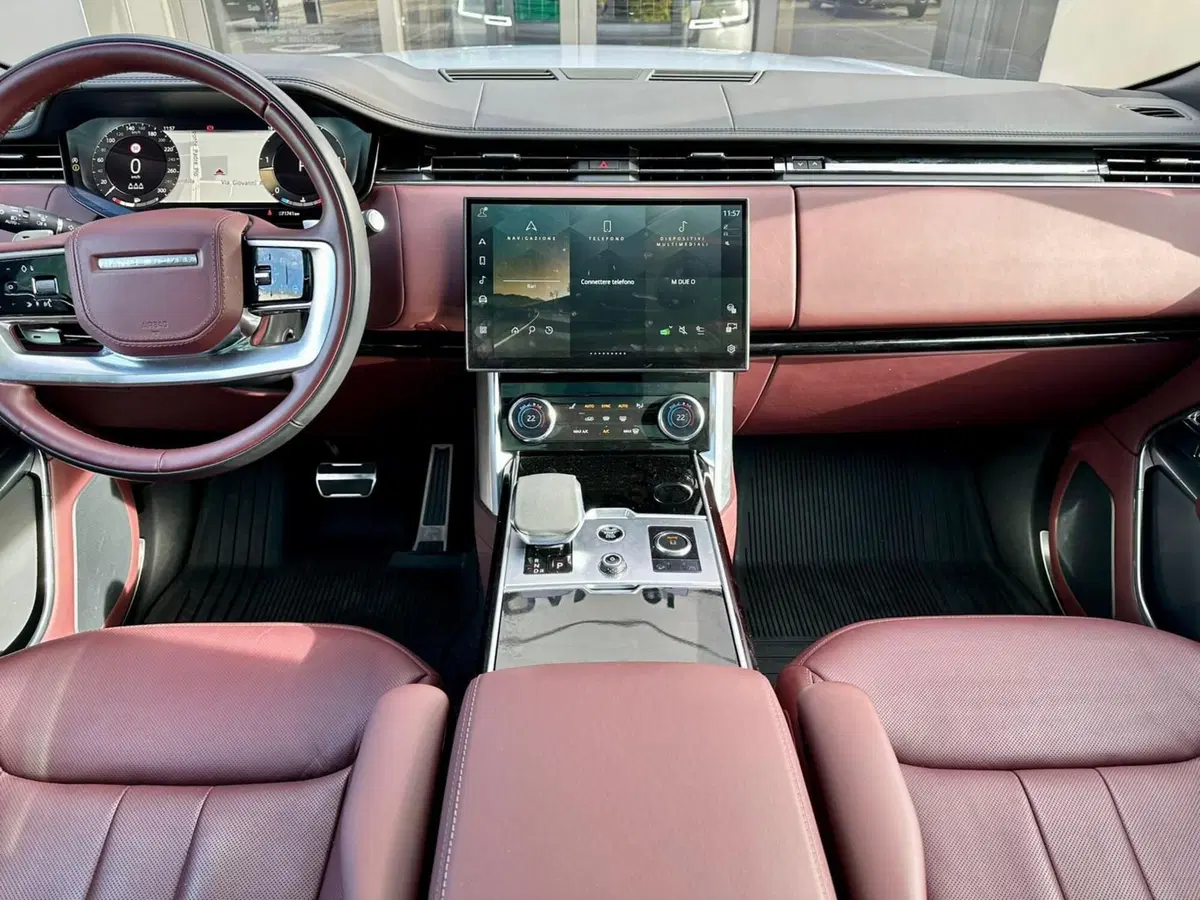 Land Rover Range Rover usata a Bari (4)