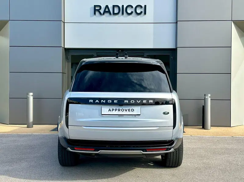 Land Rover Range Rover usata a Bari (7)