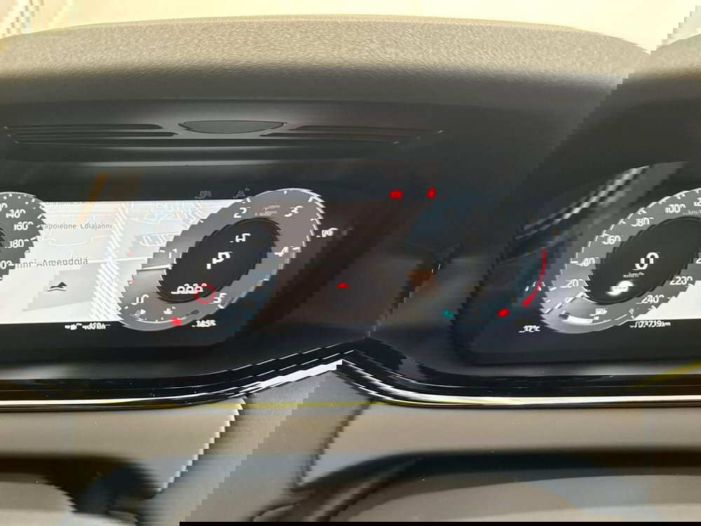 Land Rover Range Rover Evoque usata a Bari (10)