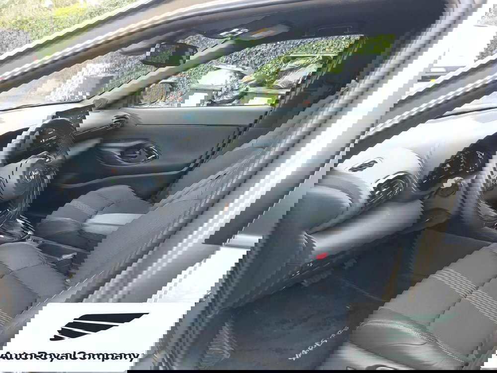 Toyota Yaris Cross usata a Roma (8)