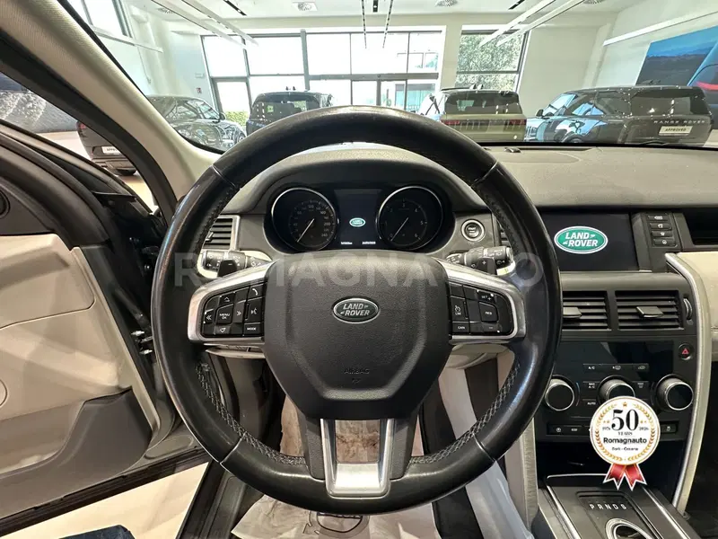 Land Rover Discovery Sport usata a Forlì-Cesena (15)