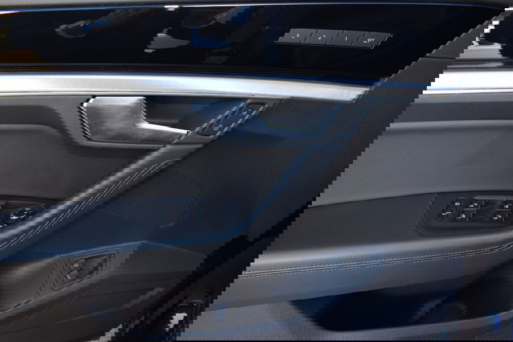 Volkswagen Touareg usata a Cuneo (20)