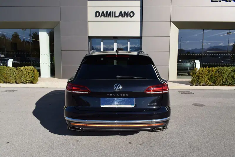 Volkswagen Touareg usata a Cuneo (7)