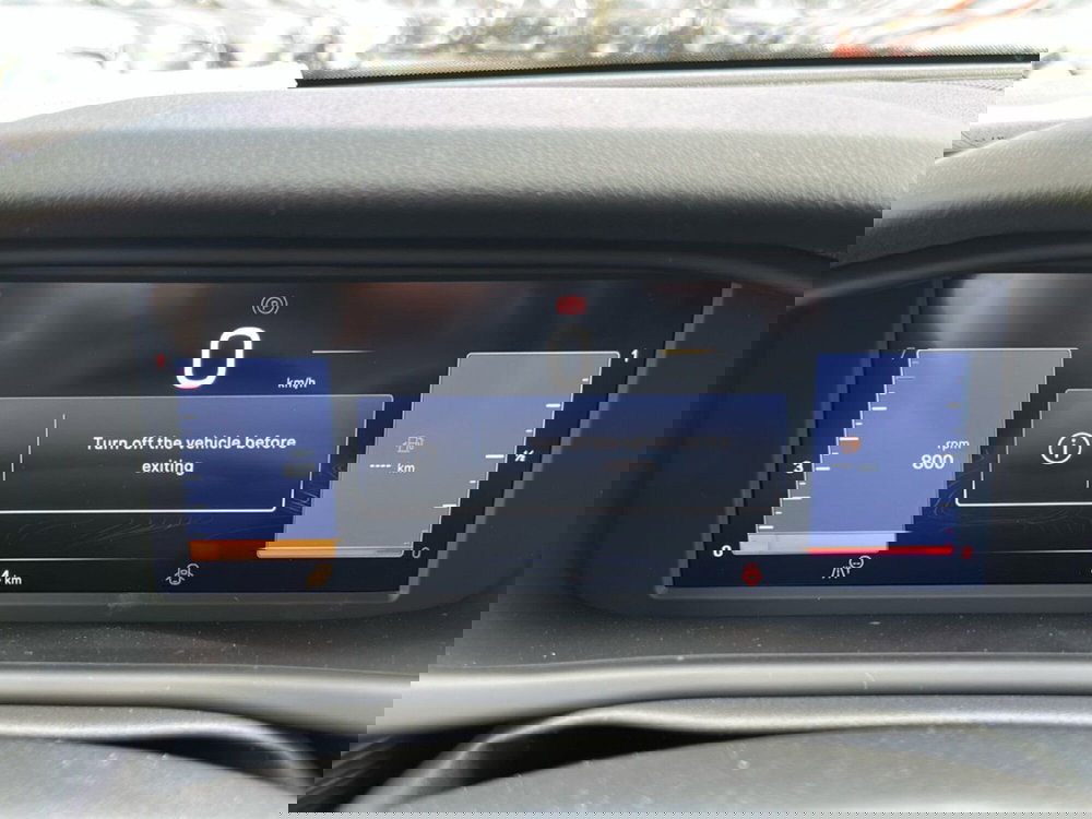 Jeep Avenger nuova a Latina (15)