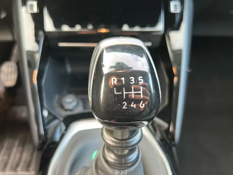Peugeot 208 usata a Roma (18)