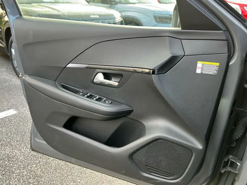 Peugeot 208 usata a Roma (19)