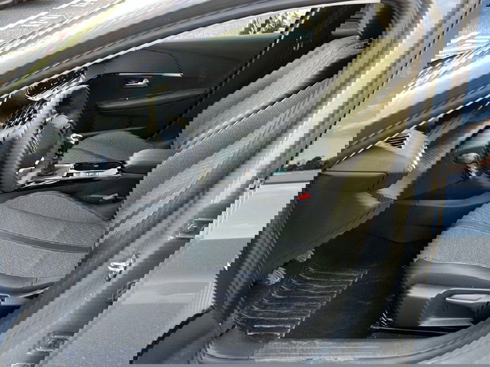 Peugeot 208 usata a Roma (11)