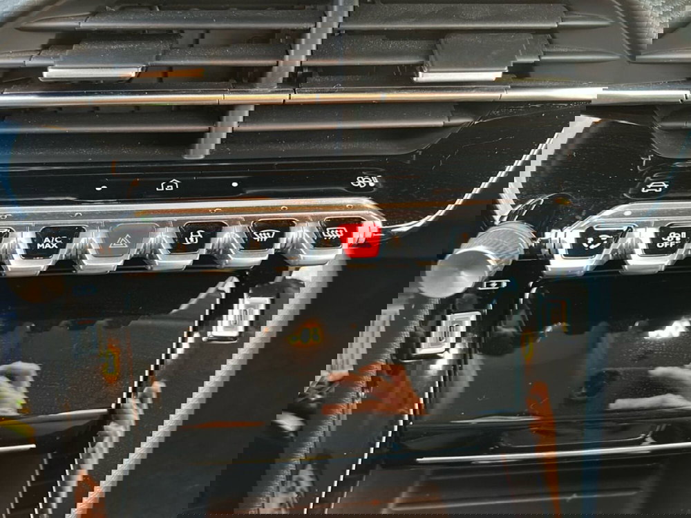 Peugeot 208 usata a Roma (16)