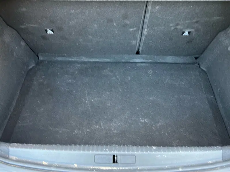 Peugeot 208 usata a Roma (9)