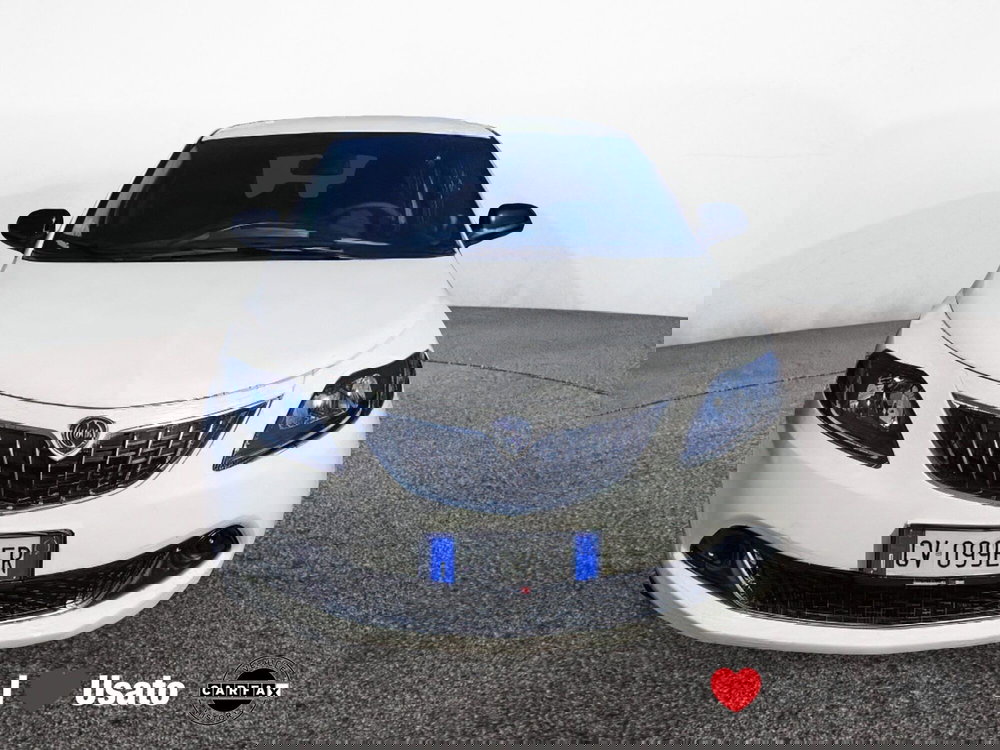 Lancia Ypsilon usata a Roma (5)