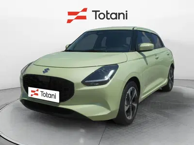 Suzuki Swift 1.2 Hybrid Easy Top del 2025 usata a L'Aquila