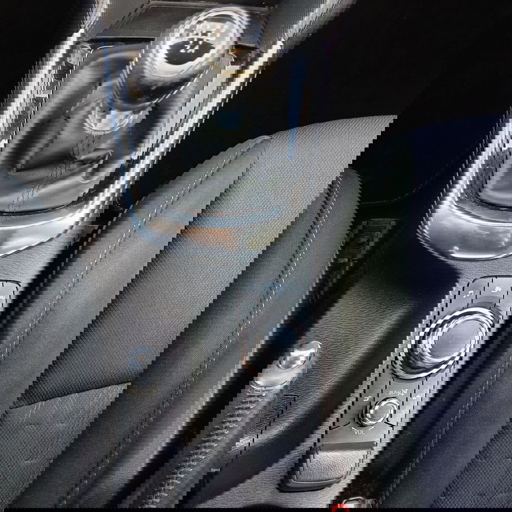 Mazda Mazda2 usata a L'Aquila (11)