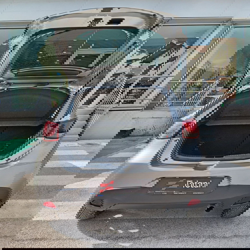 Mazda Mazda2 usata a L'Aquila (17)