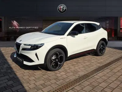 Alfa Romeo Junior elettrica Speciale 156cv del 2026 usata a Monza