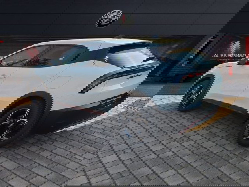 Alfa Romeo Junior nuova a Monza e Brianza (7)