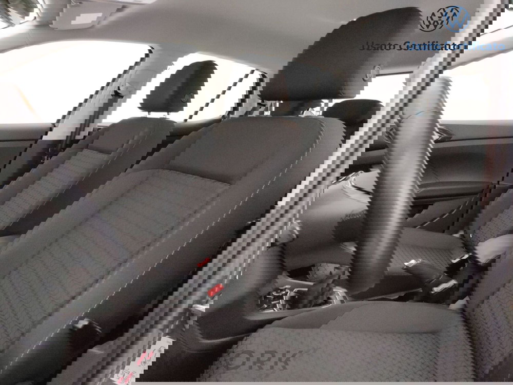 Volkswagen T-Cross usata a Varese (11)