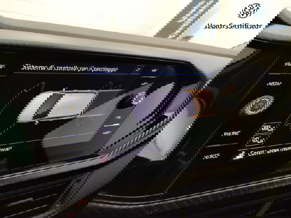 Volkswagen T-Cross usata a Varese (15)