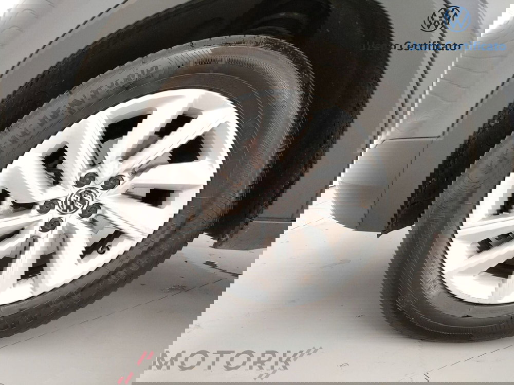 Volkswagen T-Cross usata a Varese (6)