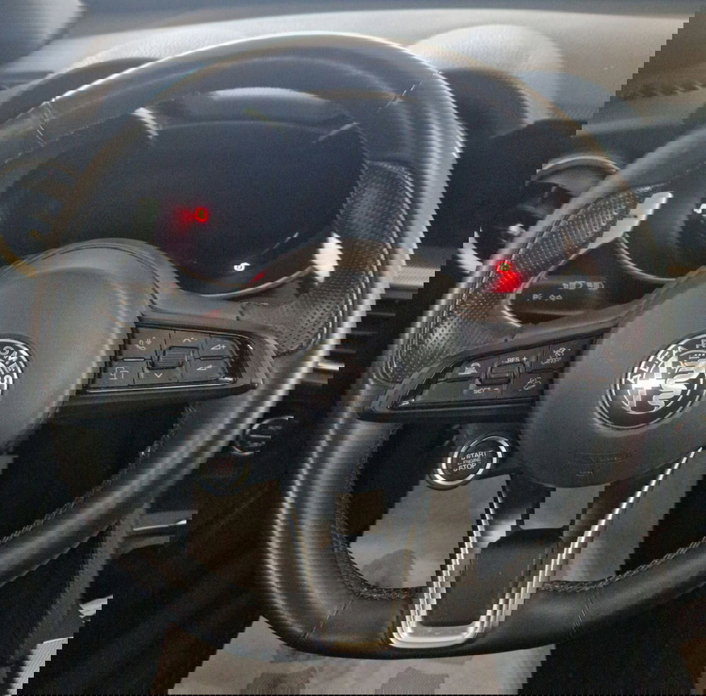 Alfa Romeo Stelvio usata a Terni (12)